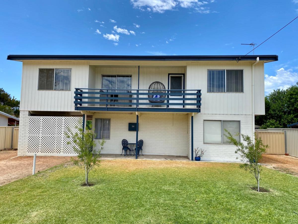 Central Views Jurien Bay Exterior photo