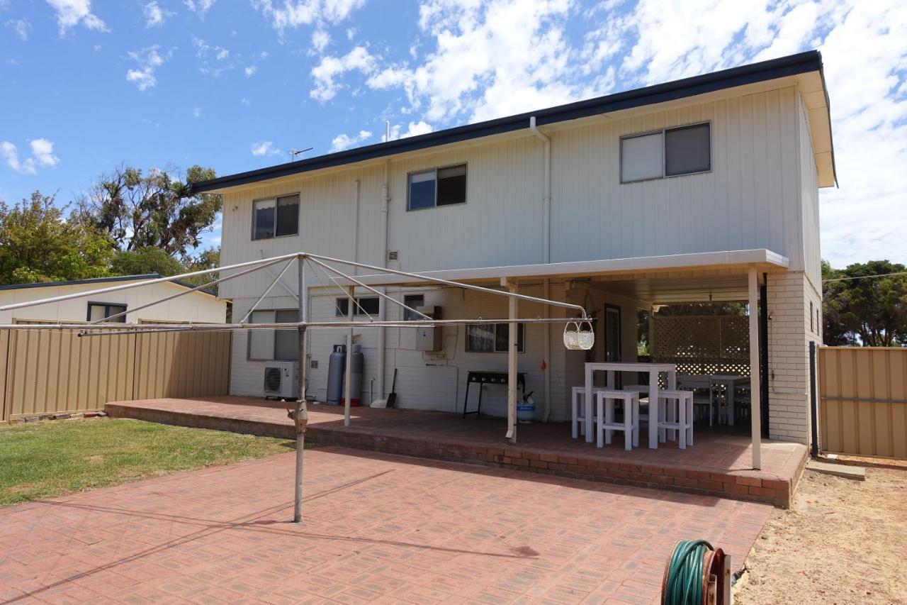 Central Views Jurien Bay Exterior photo